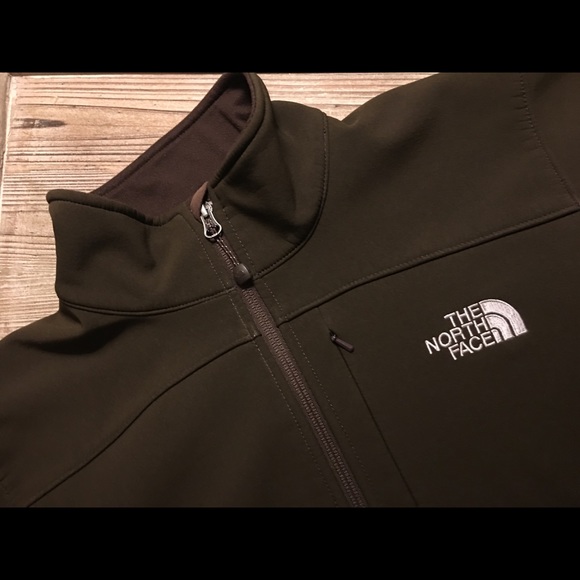 NorthFace Apex Jacket In Women’s Medium. - Picture 8 of 8